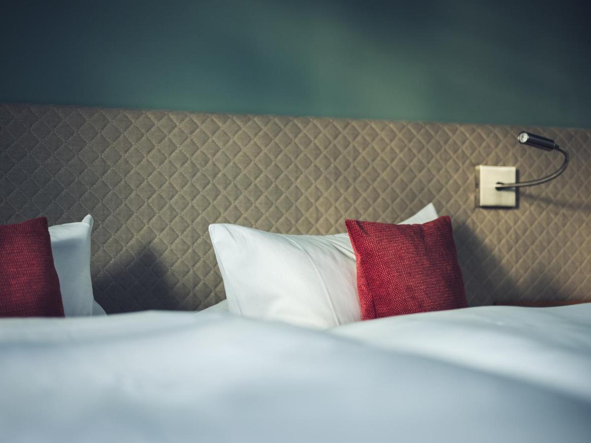 Schlichte Hof Gmbh Hotel บีเลอเฟล์ด ภายนอก รูปภาพ
